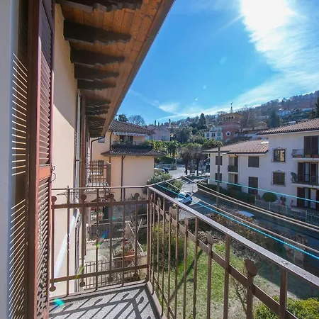Apartment La Maison Di Annamarie Center - Happy Stresa